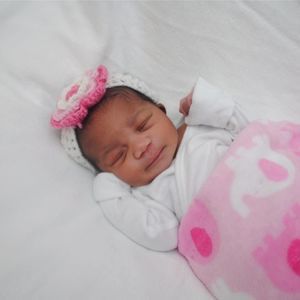 Meet your Posher, Astride